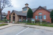 FOUNTAINWOOD APARTMENTS